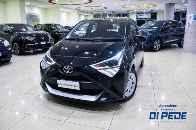 Toyota Aygo Connect 1.0 VVT-i 72 CV 5 porte x-cool