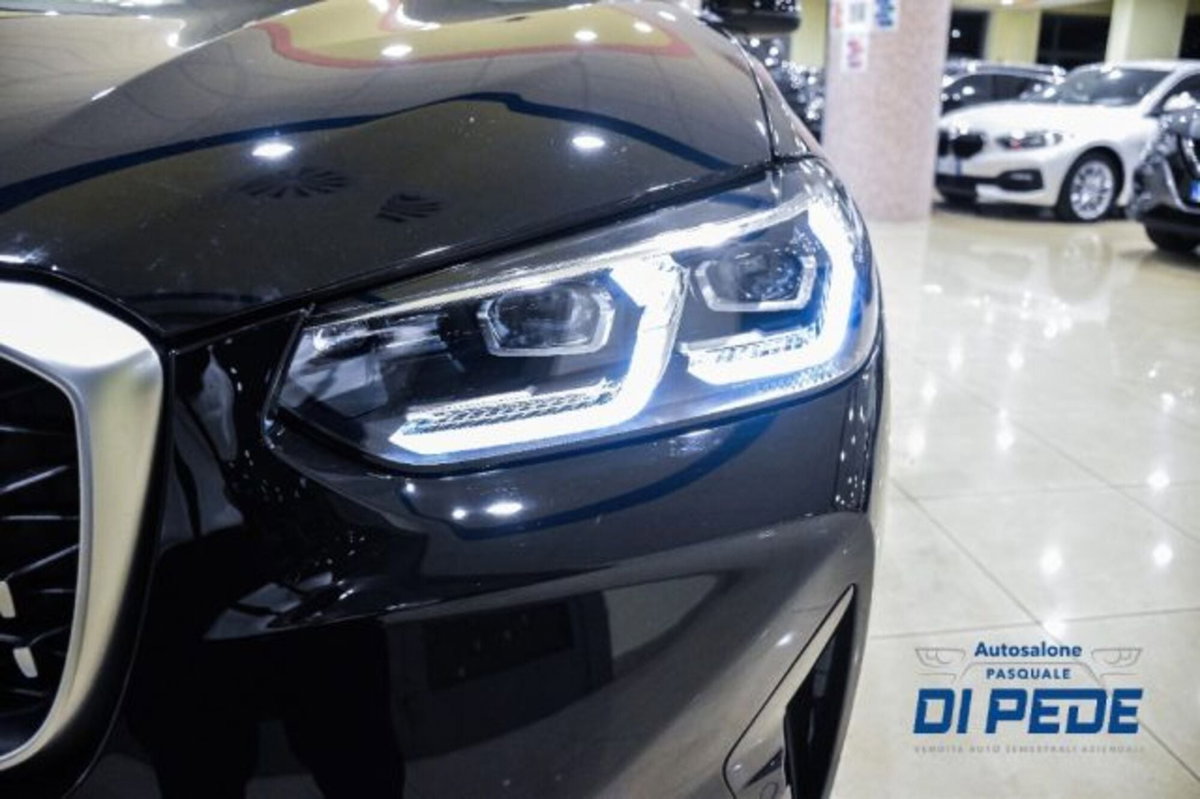 BMW X4 xDrive20d 48V (8)