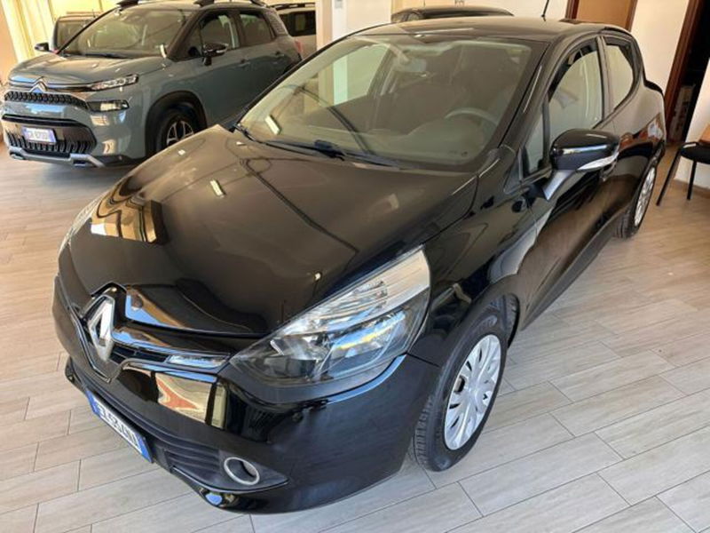 Renault Clio 1.2 75CV 5 porte Wave