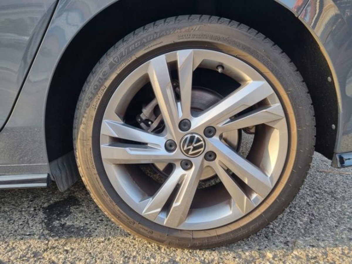 Volkswagen Golf Variant 1.5 TSI EVO ACT R-Line (11)