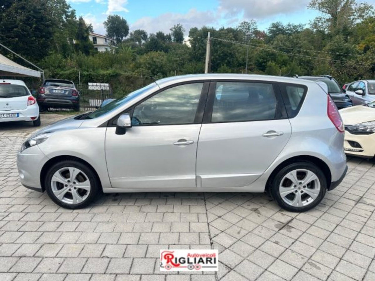 Renault Scenic E-Tech Electric 1.5 dCi 110CV Dynamique (18)
