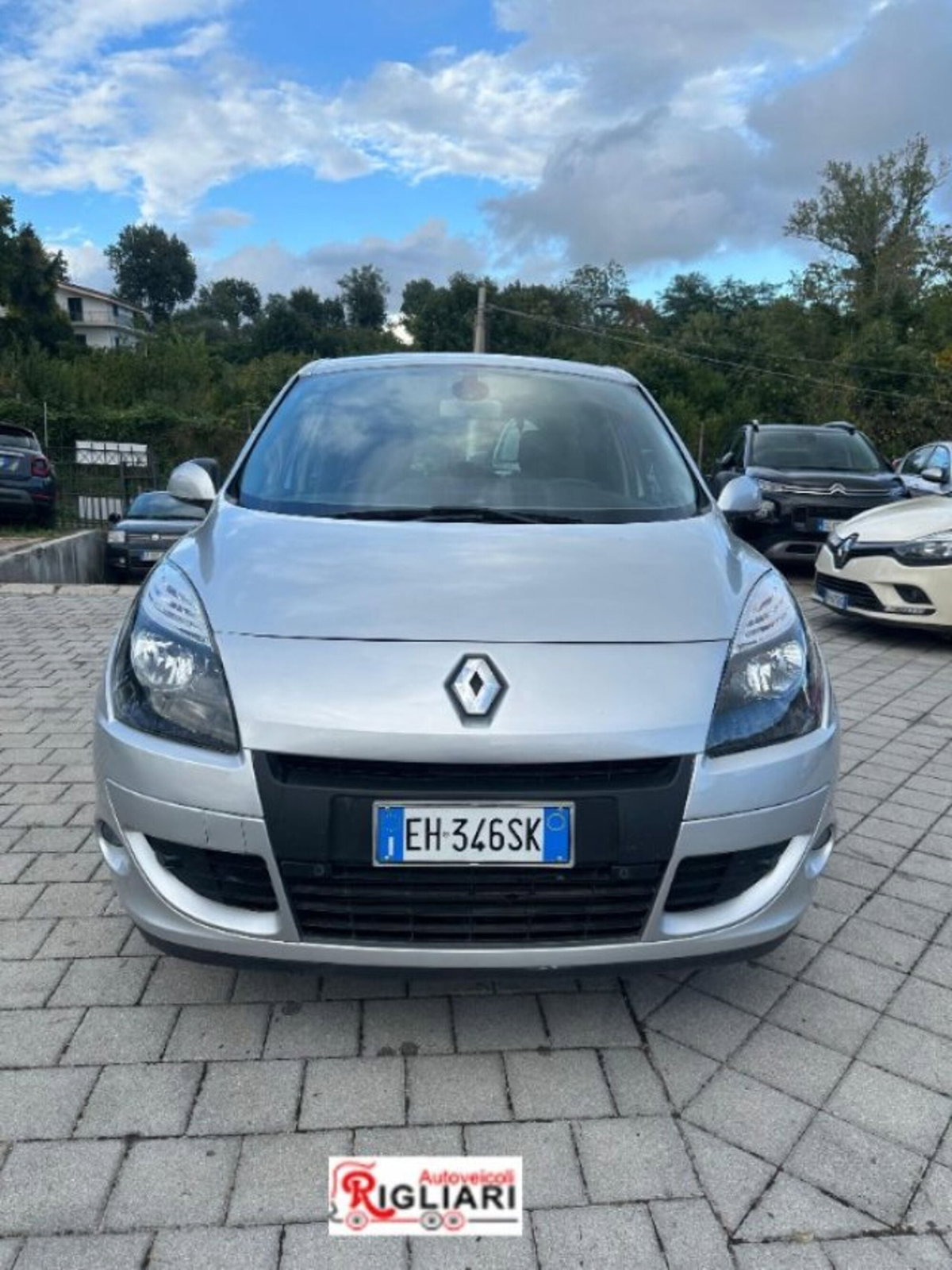 Renault Scenic E-Tech Electric 1.5 dCi 110CV Dynamique (2)