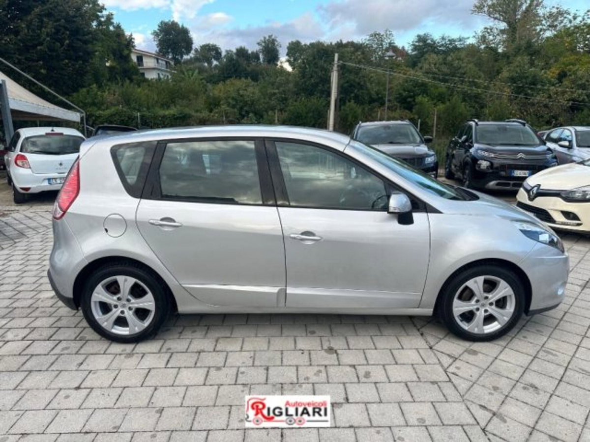 Renault Scenic E-Tech Electric 1.5 dCi 110CV Dynamique (20)