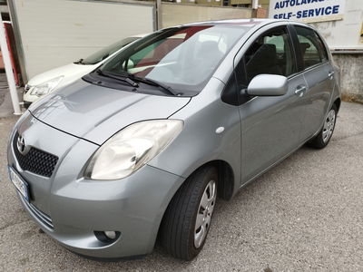 Toyota Yaris 1.3 5 porte usata