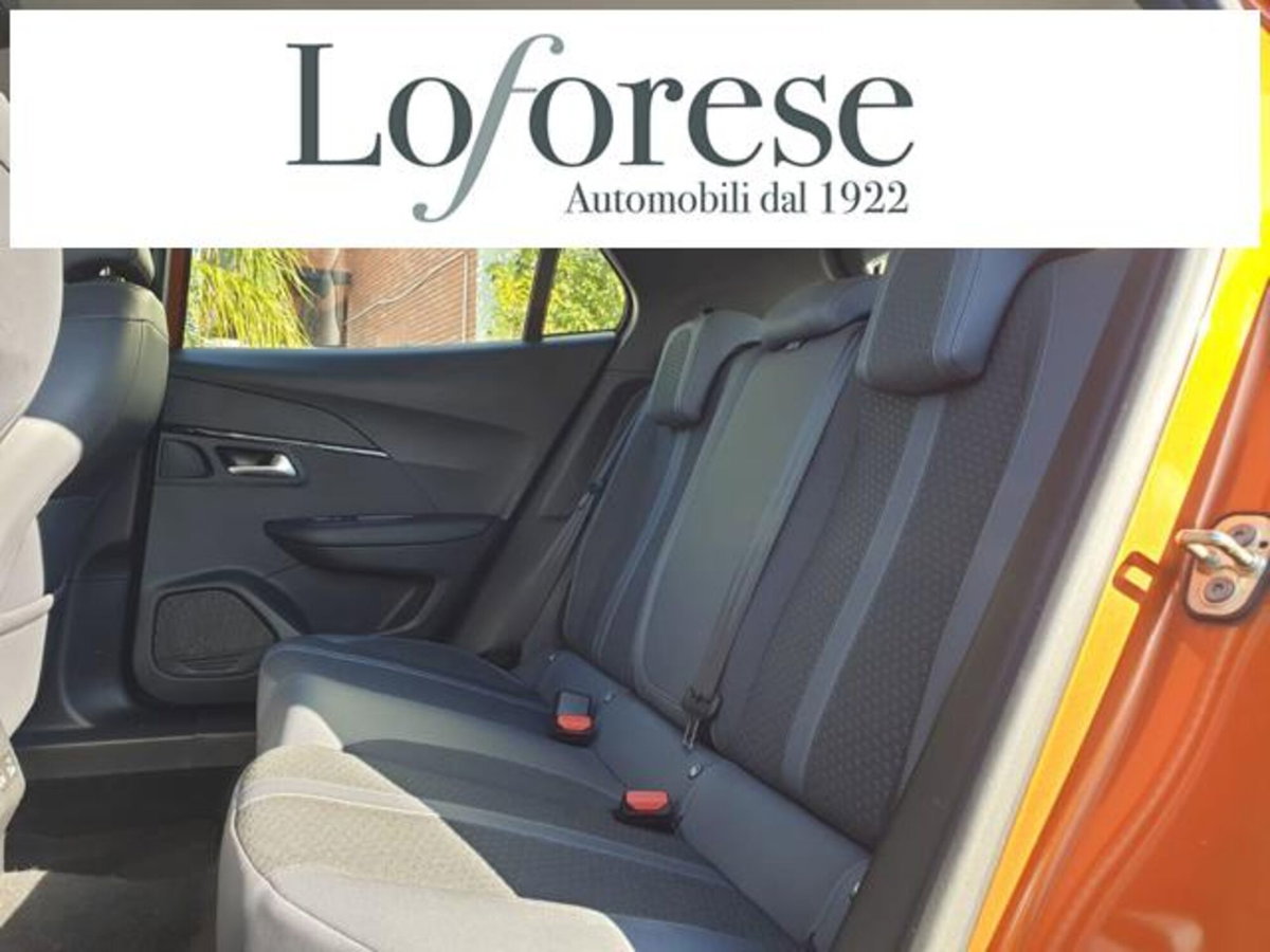 Peugeot 2008 BlueHDi 100 S&S Allure Navi Pack (11)