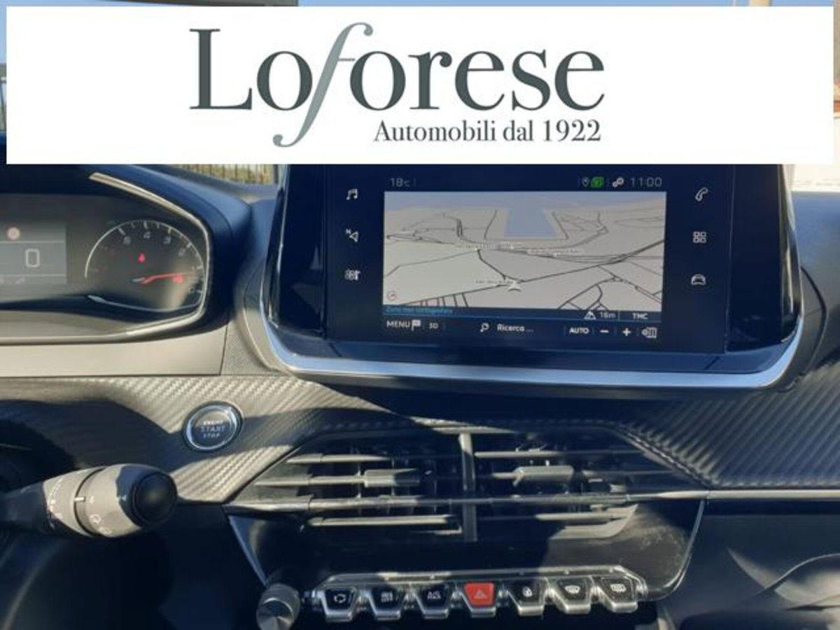 Peugeot 2008 BlueHDi 100 S&S Allure Navi Pack (13)