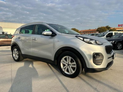 Kia Sportage 1.7 CRDI 141 CV DCT7 2WD Business Class (3)