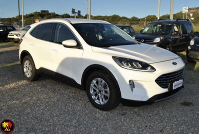 Ford Kuga 1.5 EcoBlue 120 CV 2WD Titanium (3)
