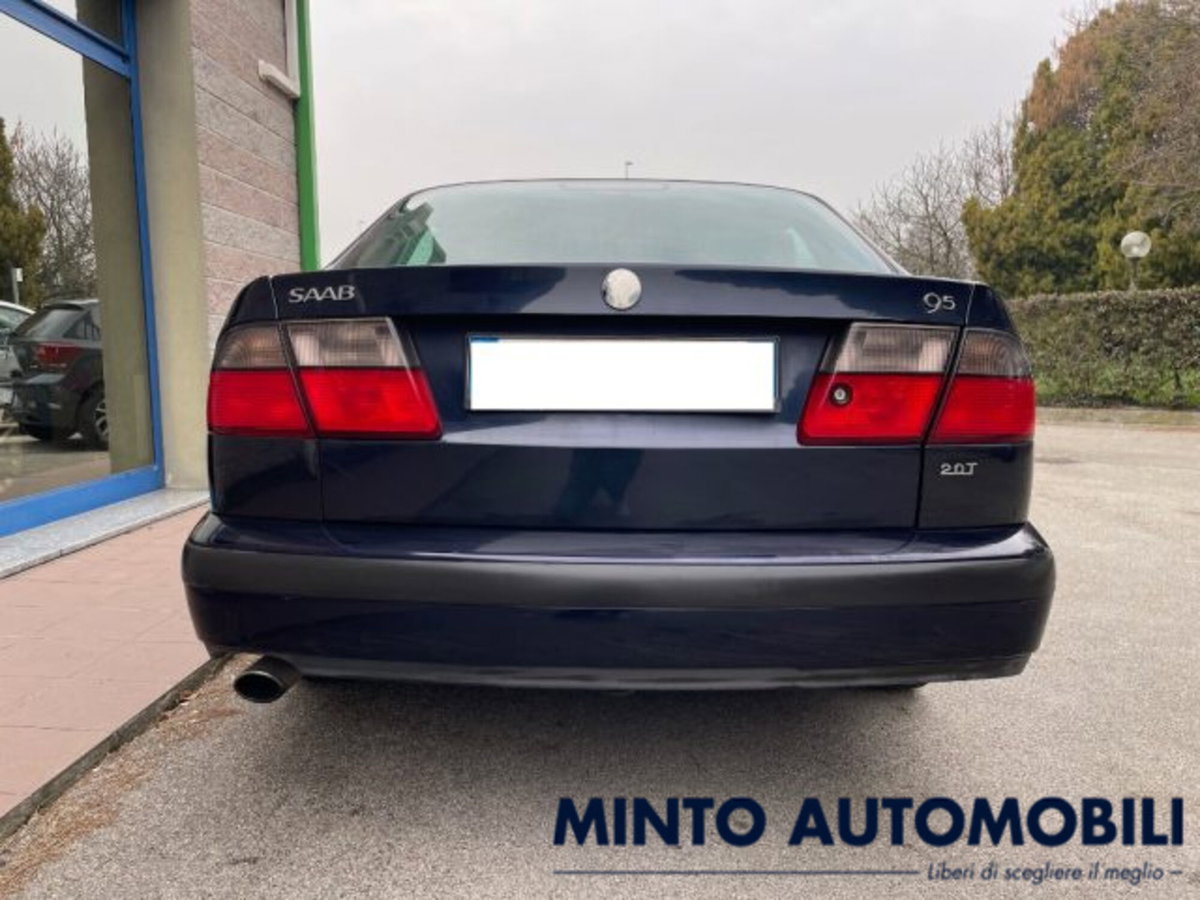 Saab 9-5 16V T cat S (5)
