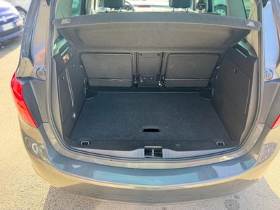Opel Meriva 1.4 100CV Cosmo (16)