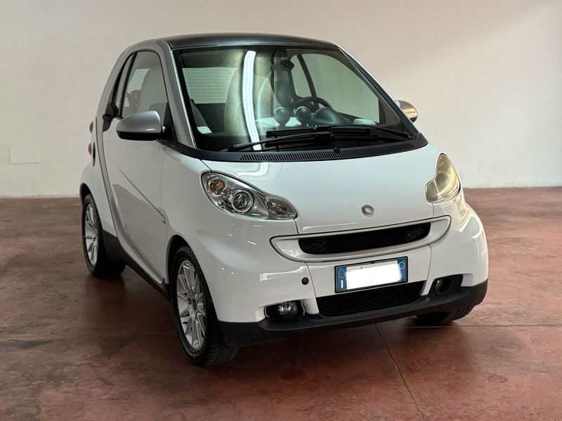 smart Fortwo 1000 52 kW MHD coupé passion