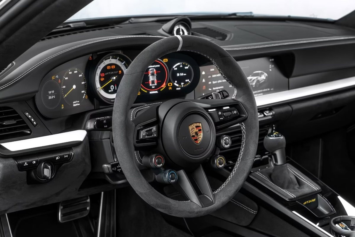 Porsche 911 Coupé 4.0 GT3 RS auto (7)