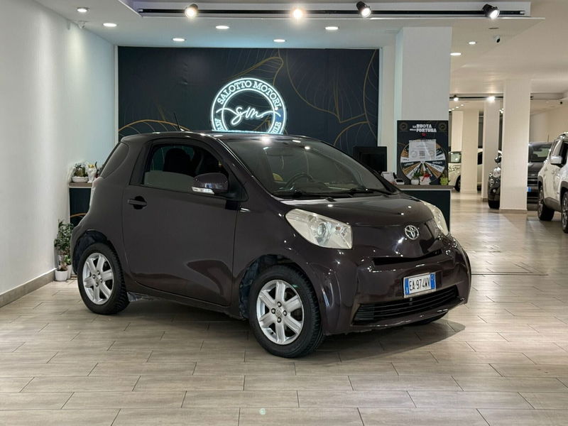 Toyota iQ 1.0