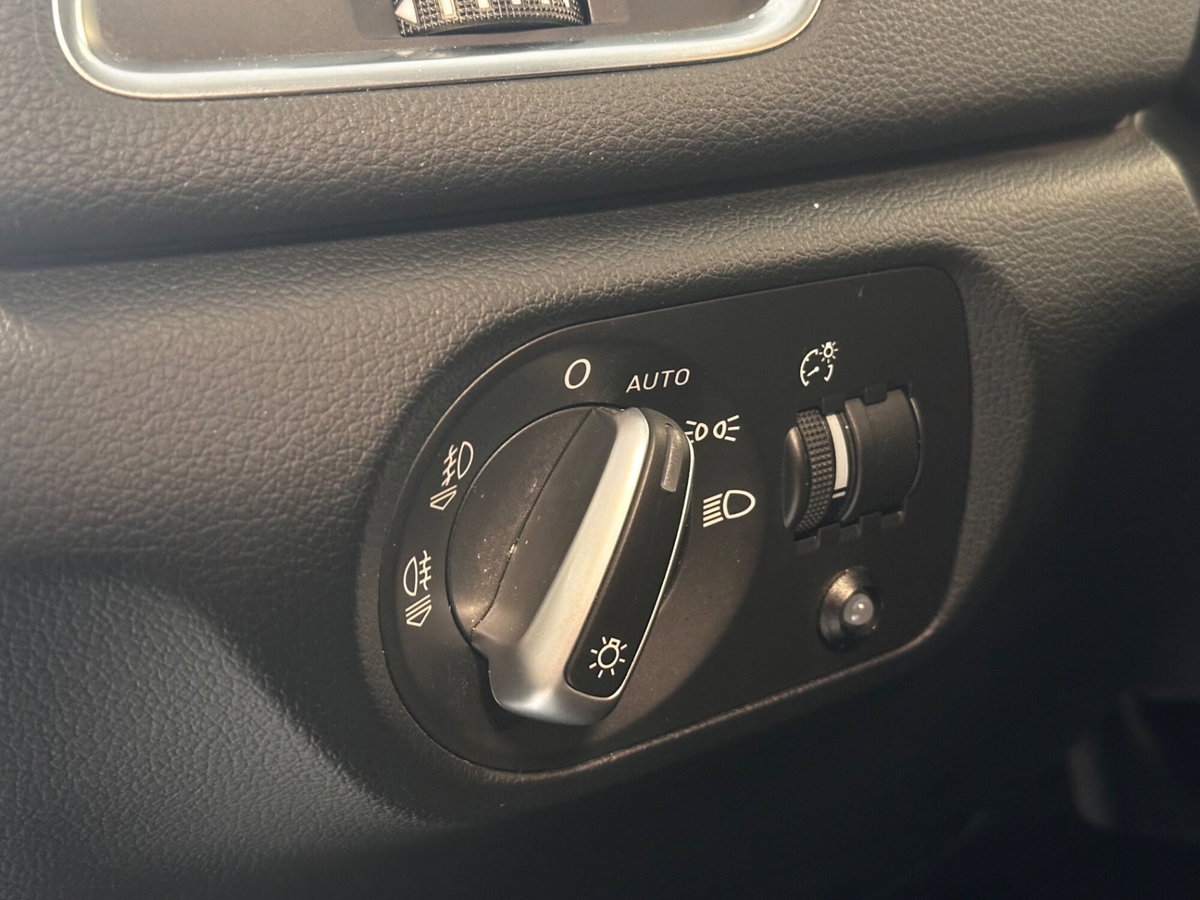 Audi Q3 2.0 TFSI 211CV quattro S tronic Advanced Plus (14)