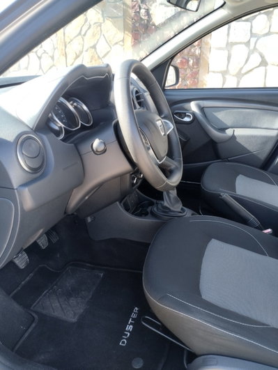 Dacia Duster 1.5 dCi 110CV 4x2 Ambiance (12)