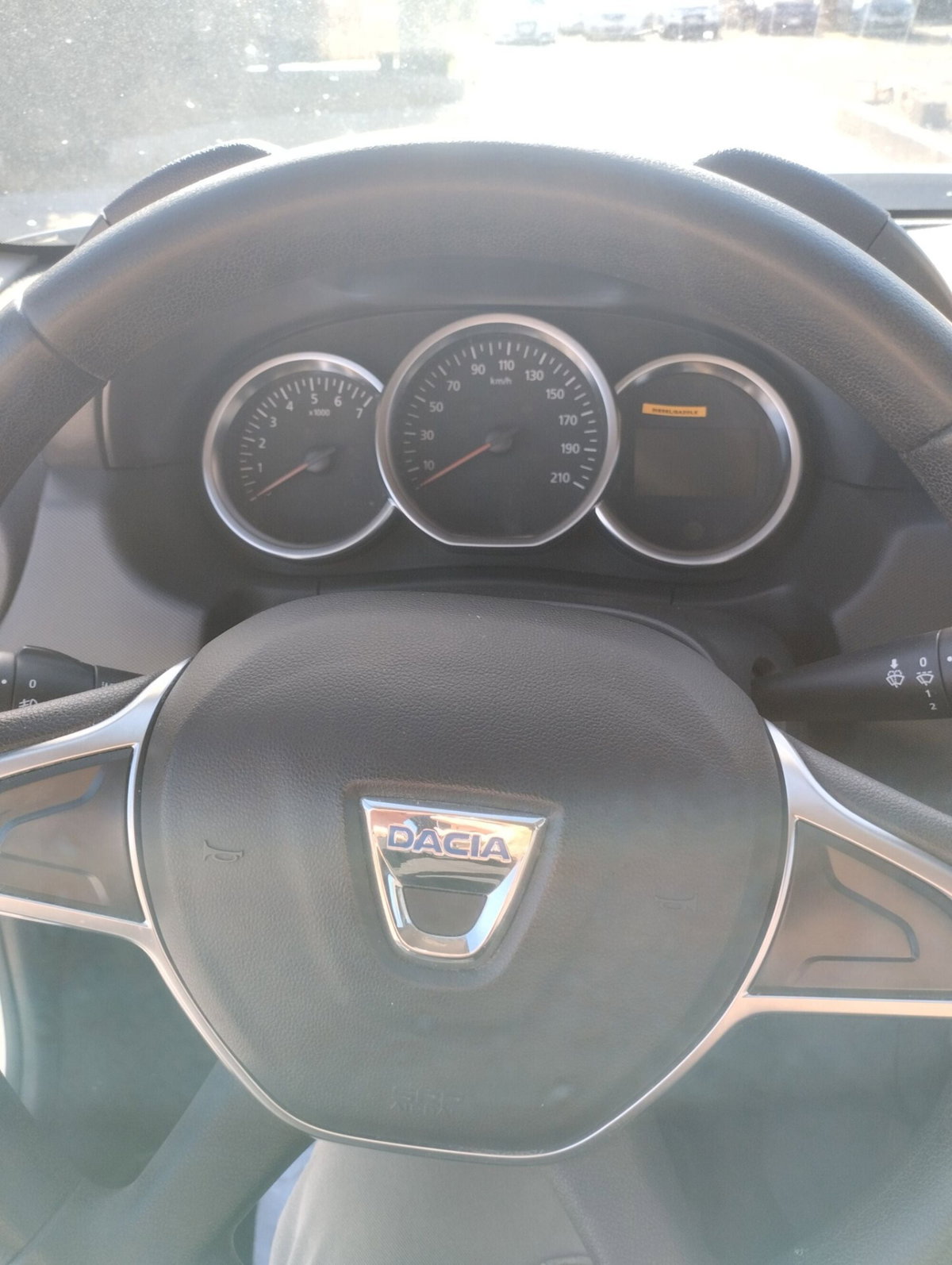 Dacia Duster 1.5 dCi 110CV 4x2 Ambiance (15)
