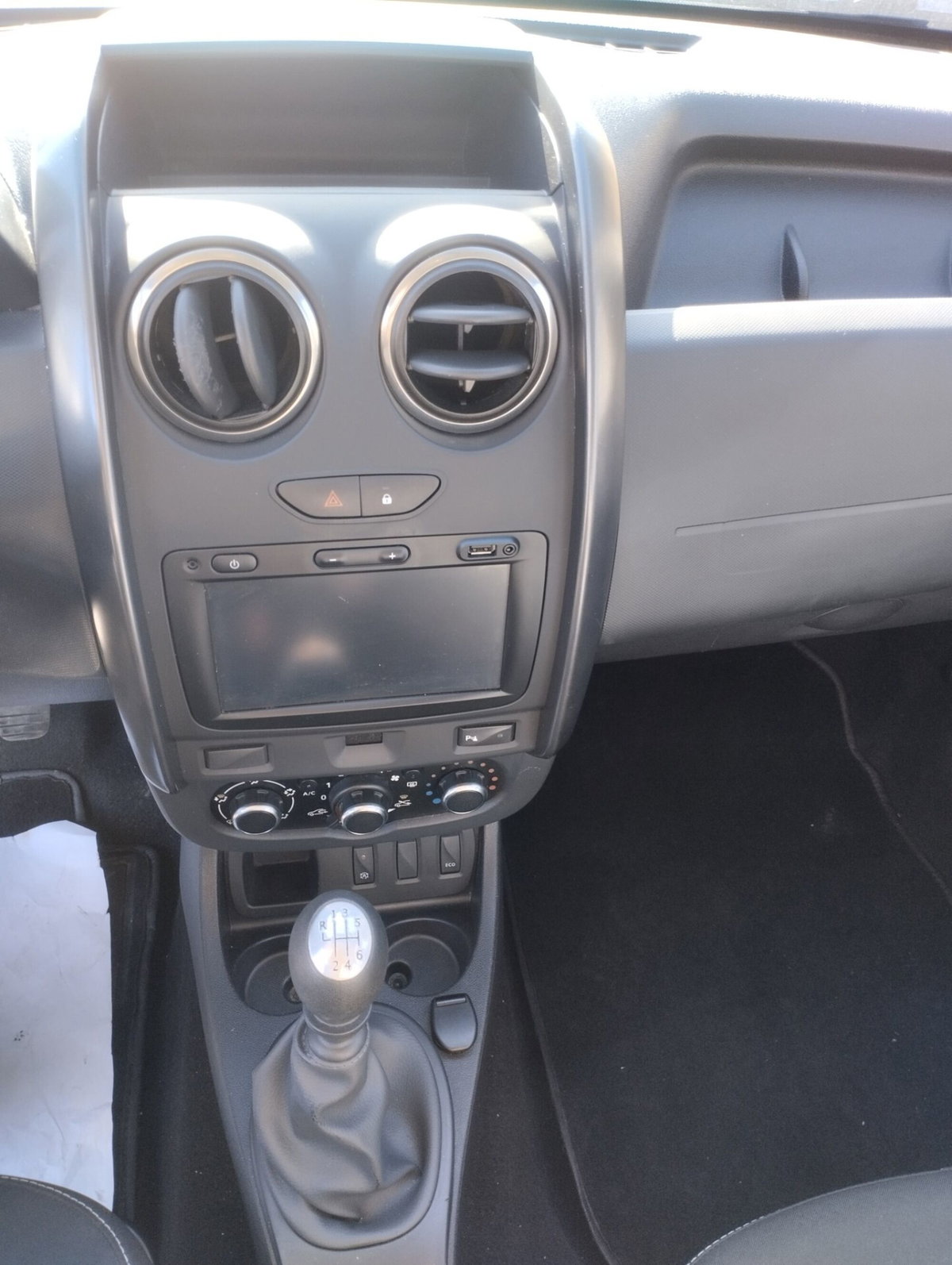 Dacia Duster 1.5 dCi 110CV 4x2 Ambiance (19)