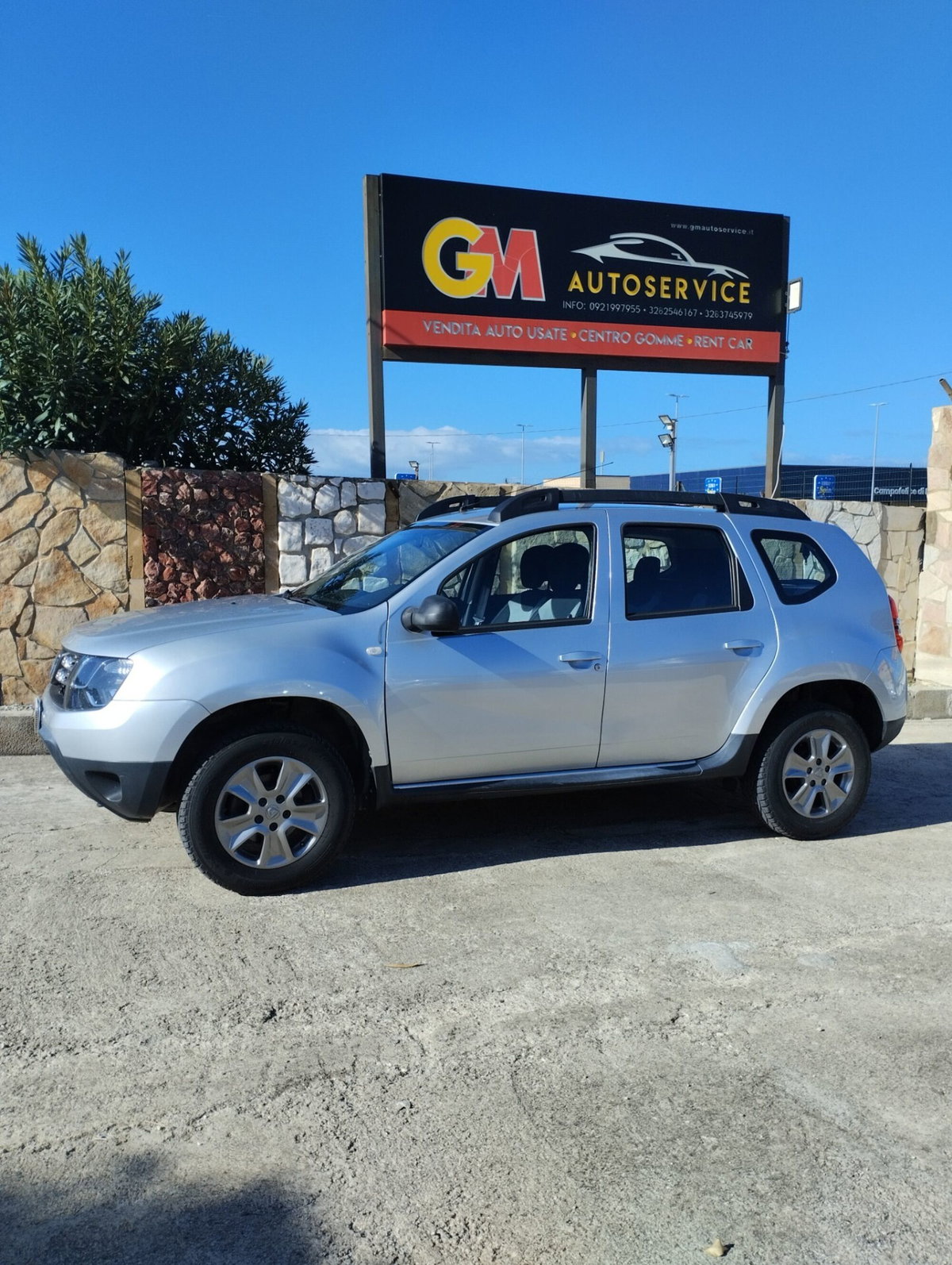 Dacia Duster 1.5 dCi 110CV 4x2 Ambiance (2)