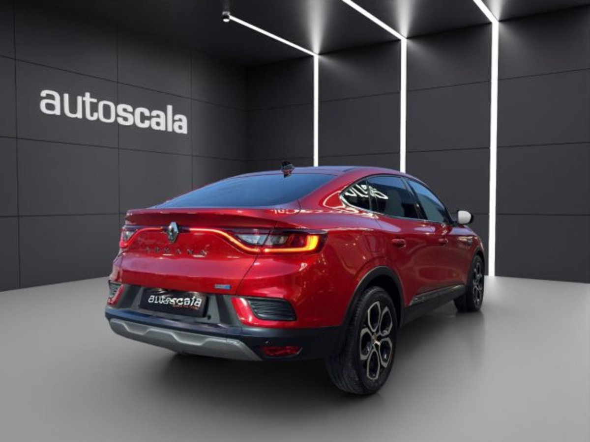 Renault Arkana E-Tech 145 CV Intens (5)