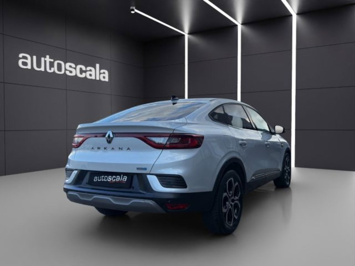 Renault Arkana E-Tech 145 CV Intens (5)