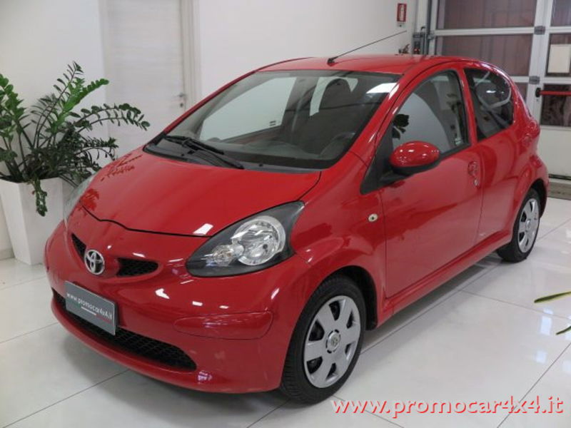 Toyota Aygo 1.0 12V VVT-i 5 porte Sol