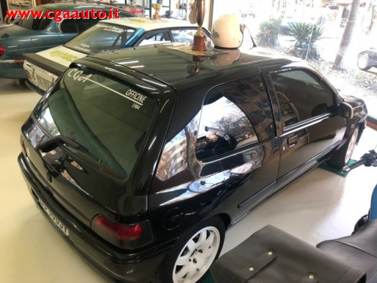 Renault Clio 16V (2)