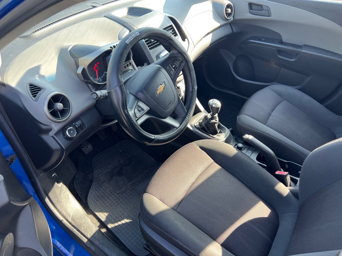Chevrolet Aveo 1.2 70CV 5 porte LS (10)