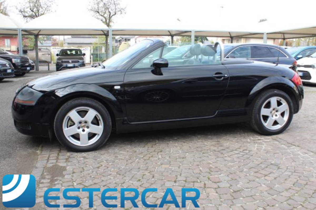 Audi TT Cabrio 1.8 T 20V 150 CV cat (16)