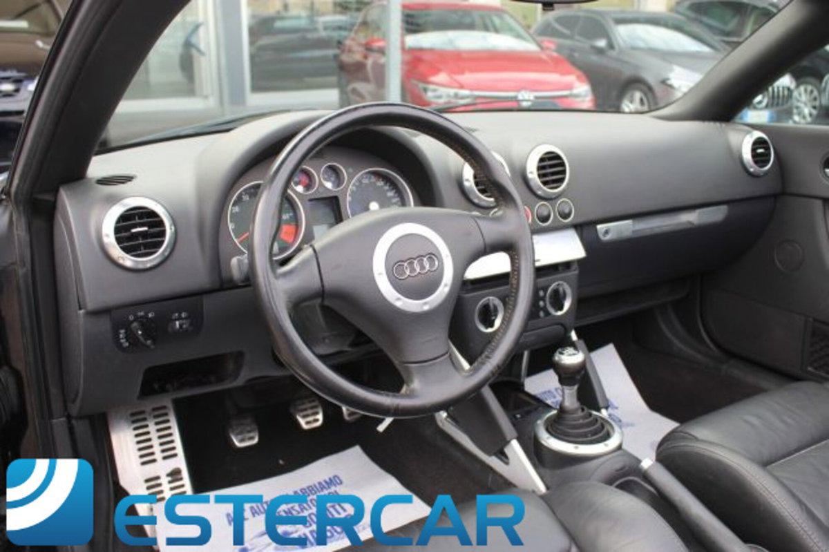 Audi TT Cabrio 1.8 T 20V 150 CV cat (3)