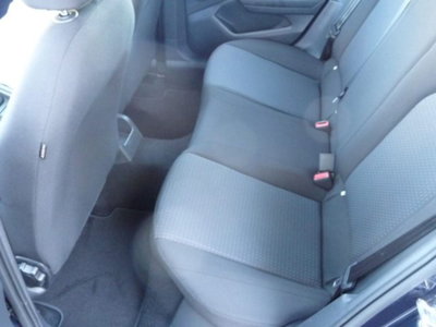 SEAT Ibiza 1.0 TGI 5 porte Business (12)