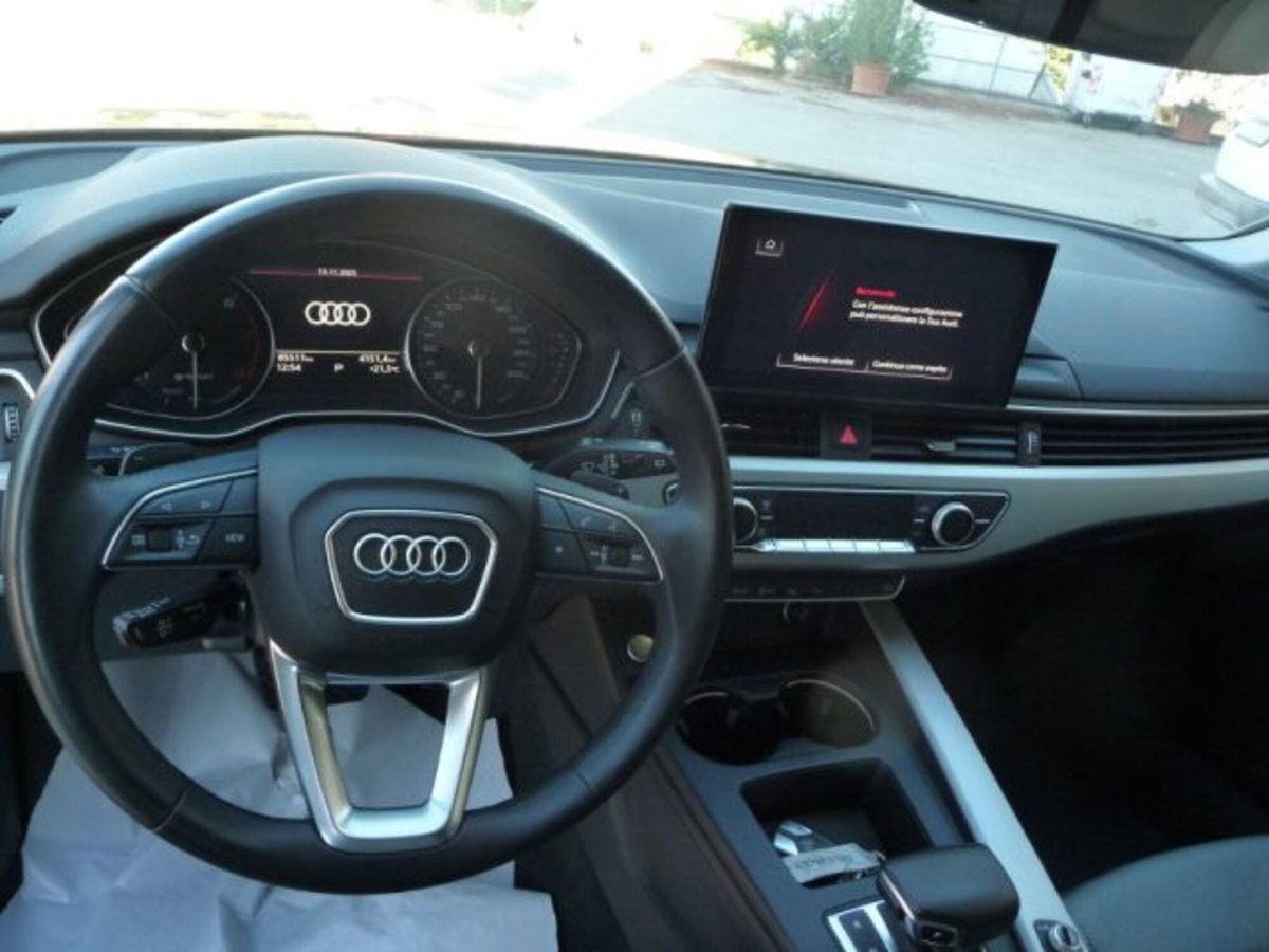Audi A4 Avant 40 g-tron S tronic Business Advanced (6)