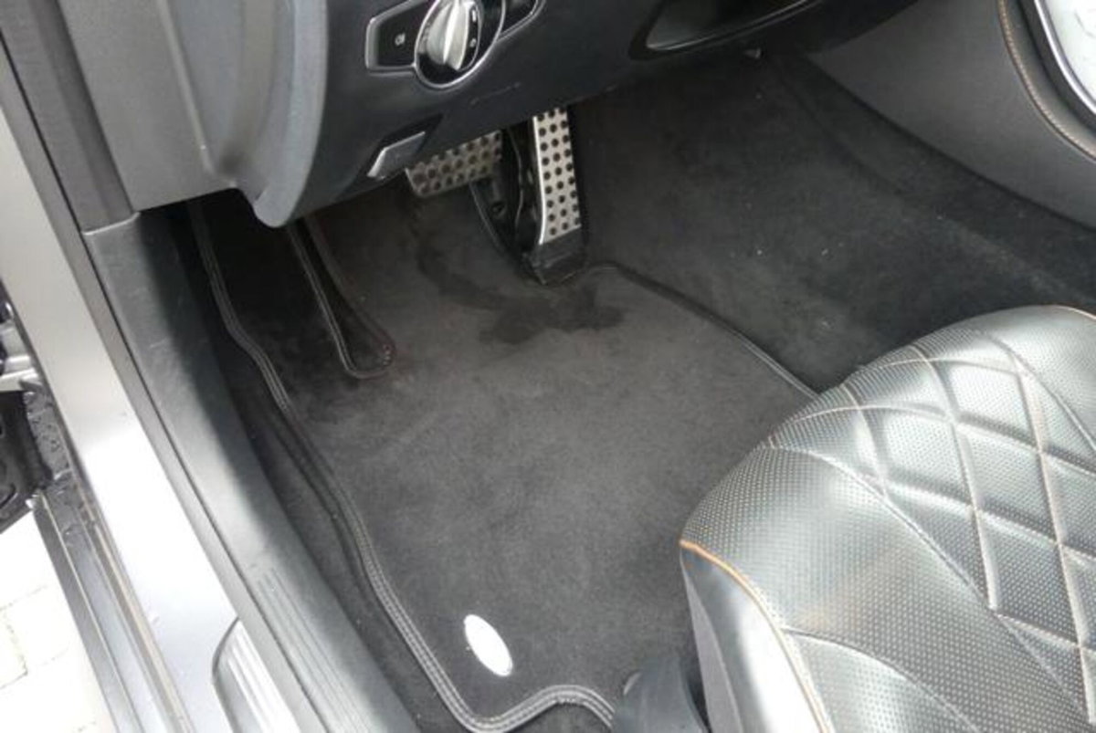Mercedes-Benz CLS 400 d 4Matic Auto Premium Plus (18)