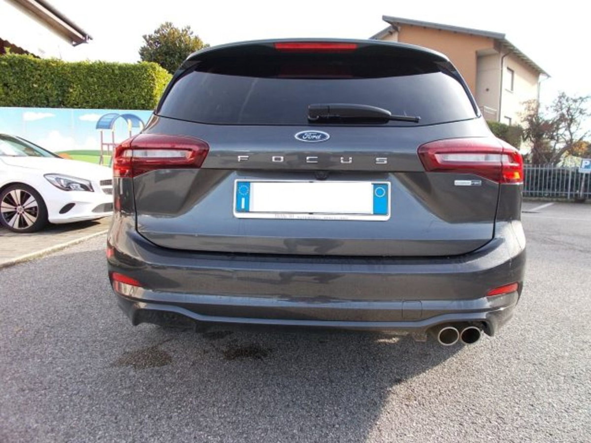 Ford Focus Station Wagon 1.0 EcoBoost Hybrid 125 CV SW ST-Line (6)