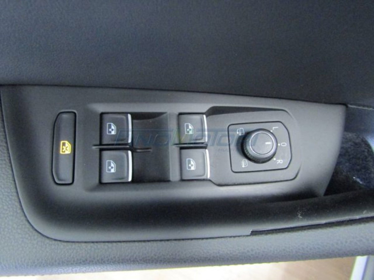 Volkswagen Passat Variant Alltrack 2.0 TDI 190 CV 4MOTION DSG BMT (17)