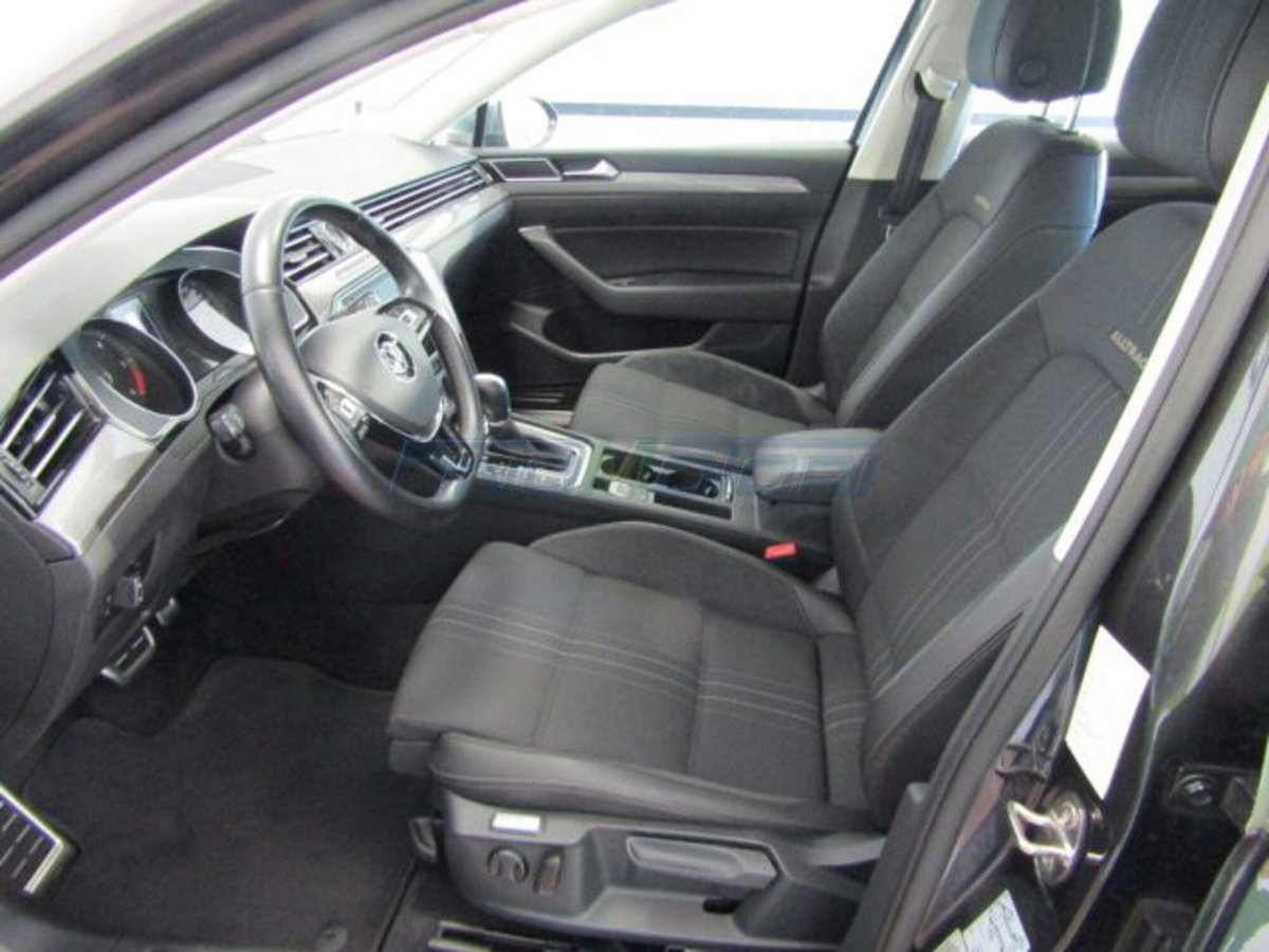 Volkswagen Passat Variant Alltrack 2.0 TDI 190 CV 4MOTION DSG BMT (9)