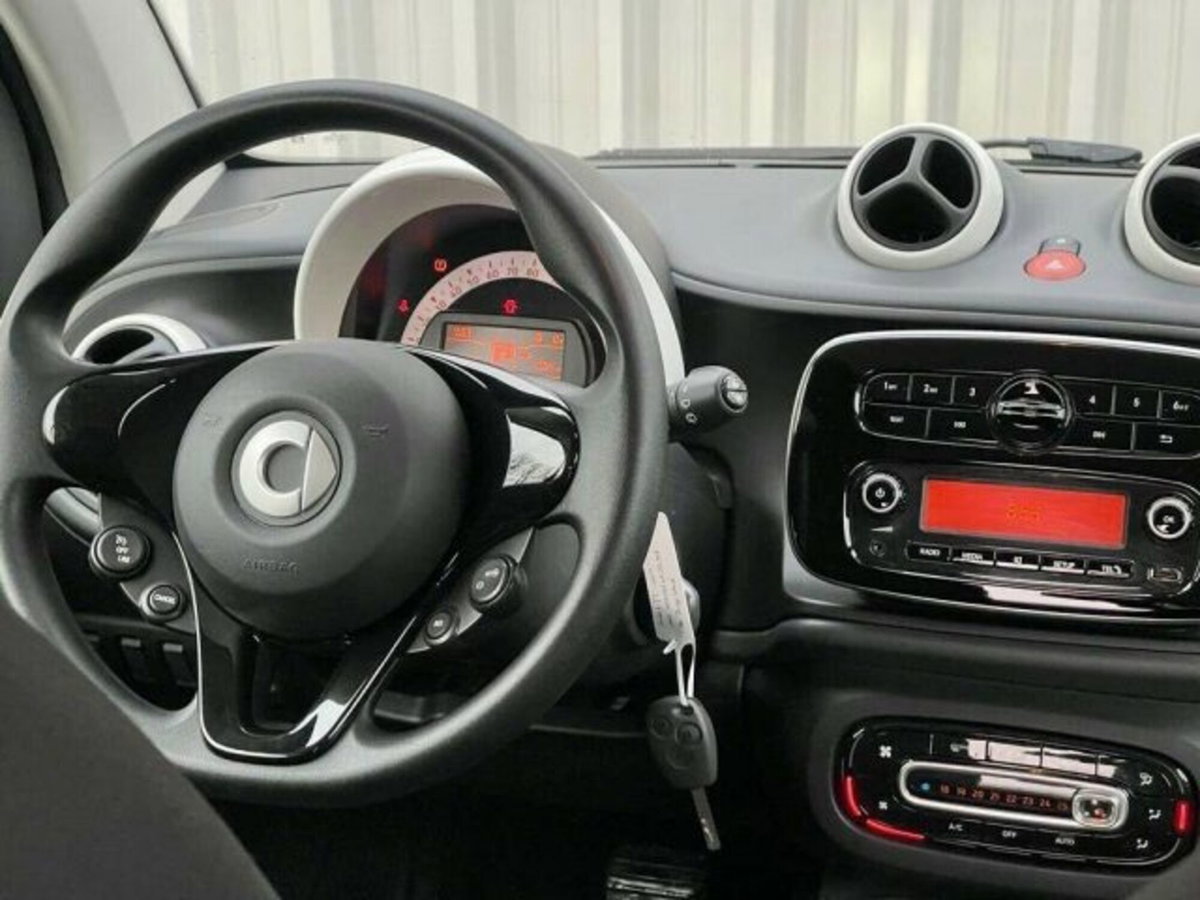 smart Fortwo 70 1.0 twinamic Urban (11)