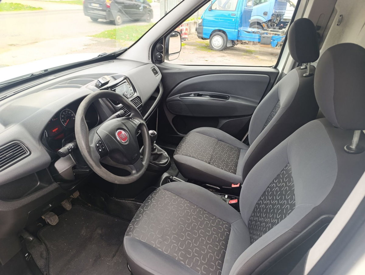Fiat Doblò work-up 1.6 mjt 105cv Lounge (5)