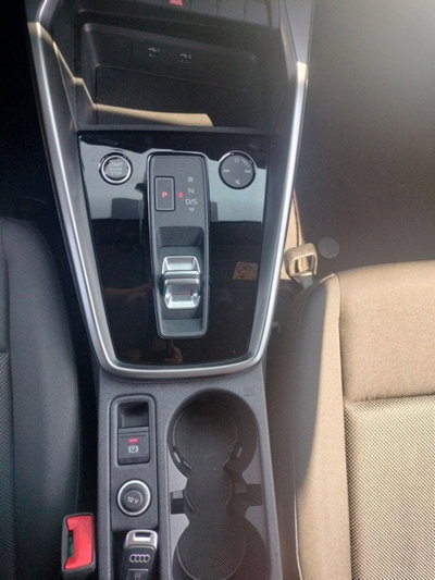 Audi A3 Sportback 30 TDI S tronic Business (17)