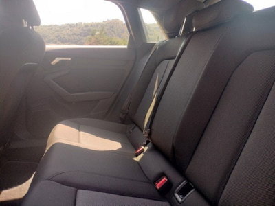 Audi A3 Sportback 30 TDI S tronic Business (19)