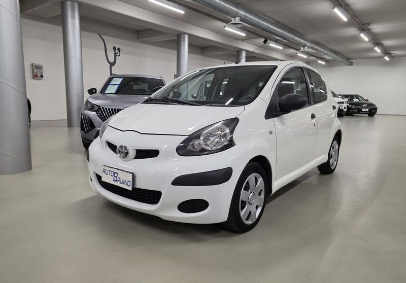 Toyota Aygo 1.0 12V VVT-i 5 porte Now Connect