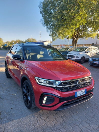 Volkswagen T-Roc 1.5 tsi R-Line (2)