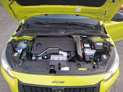 Peugeot 208 1.2 hybrid Style 110cv e-dcs 6 (11)