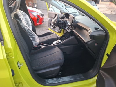 Peugeot 208 1.2 hybrid Style 110cv e-dcs 6 (20)