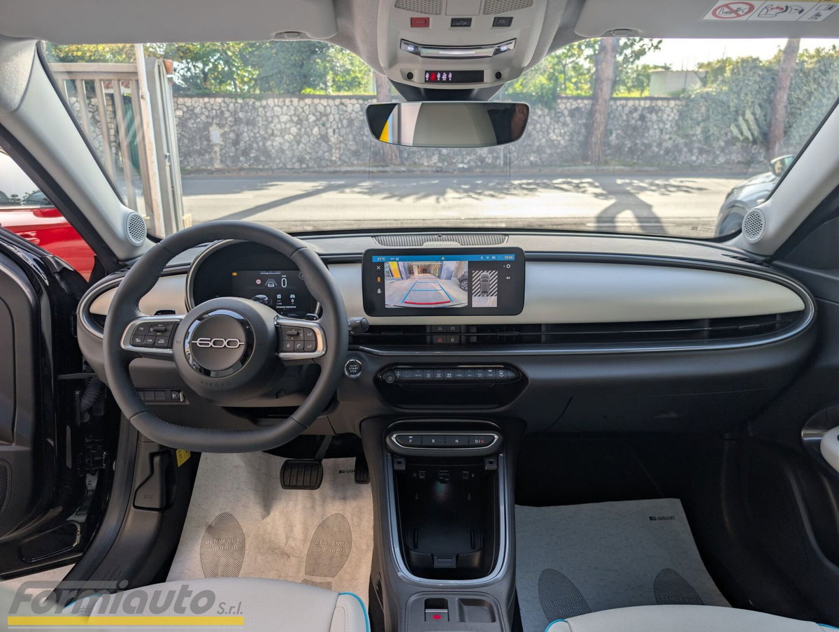 Fiat 600 1.2 hybrid La Prima 110cv auto (13)
