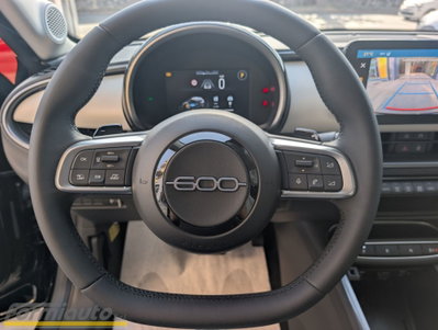 Fiat 600 1.2 hybrid La Prima 110cv auto (18)
