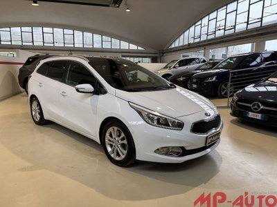 Kia cee'd Sport Wagon 1.6 GDI SW Active (2)