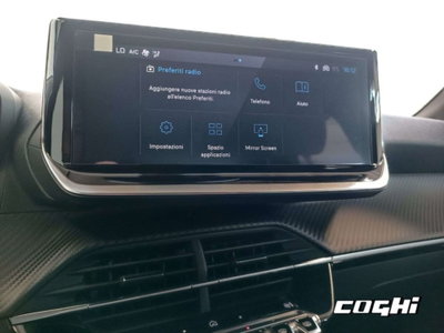 Peugeot 2008 PureTech 100 S&S Allure (19)