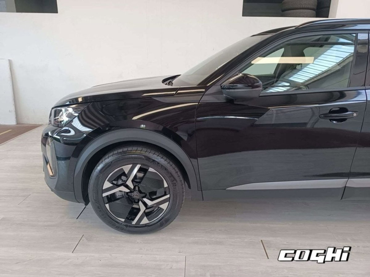 Peugeot 2008 PureTech 100 S&S Allure (4)