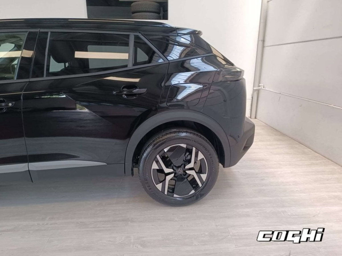 Peugeot 2008 PureTech 100 S&S Allure (5)