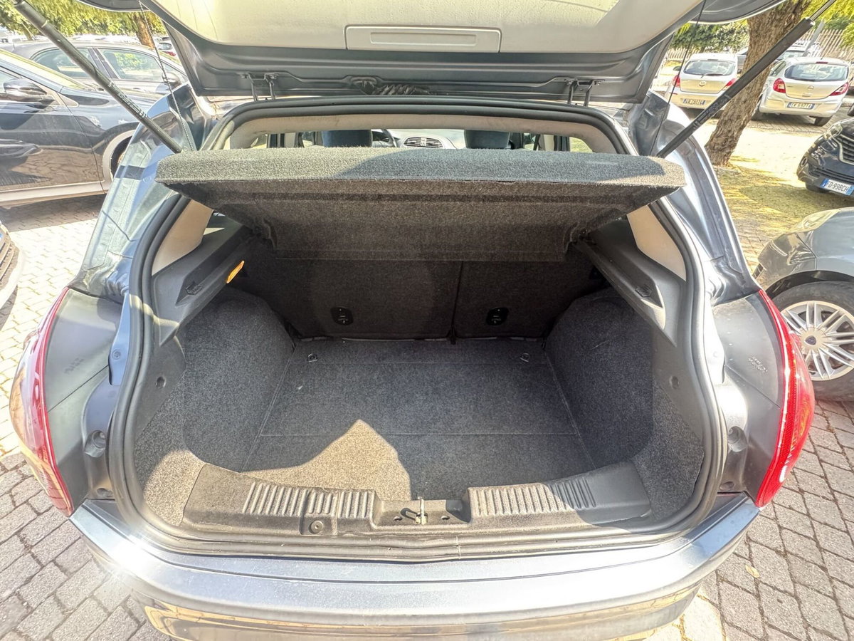 Fiat Bravo 1.6 MJT 120 CV DPF Emotion (6)